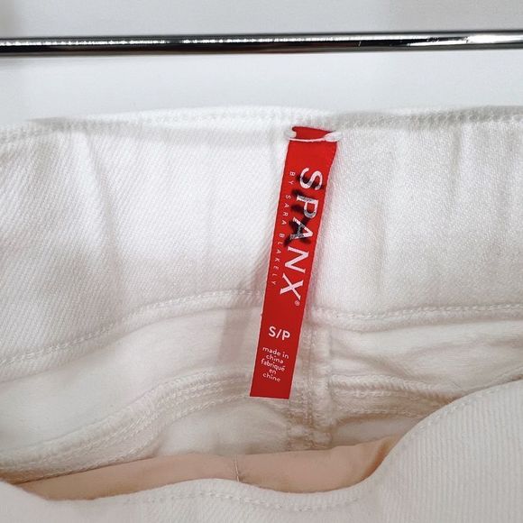 Spanx White Distressed Skinny Jeans Raw Hem Sz S - Picture 7 of 10